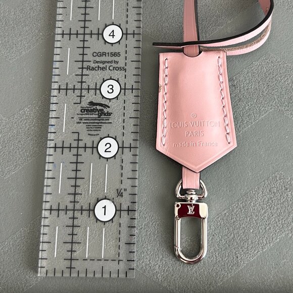 Louis Vuitton Key Clochette Pink - Picture 5 of 5